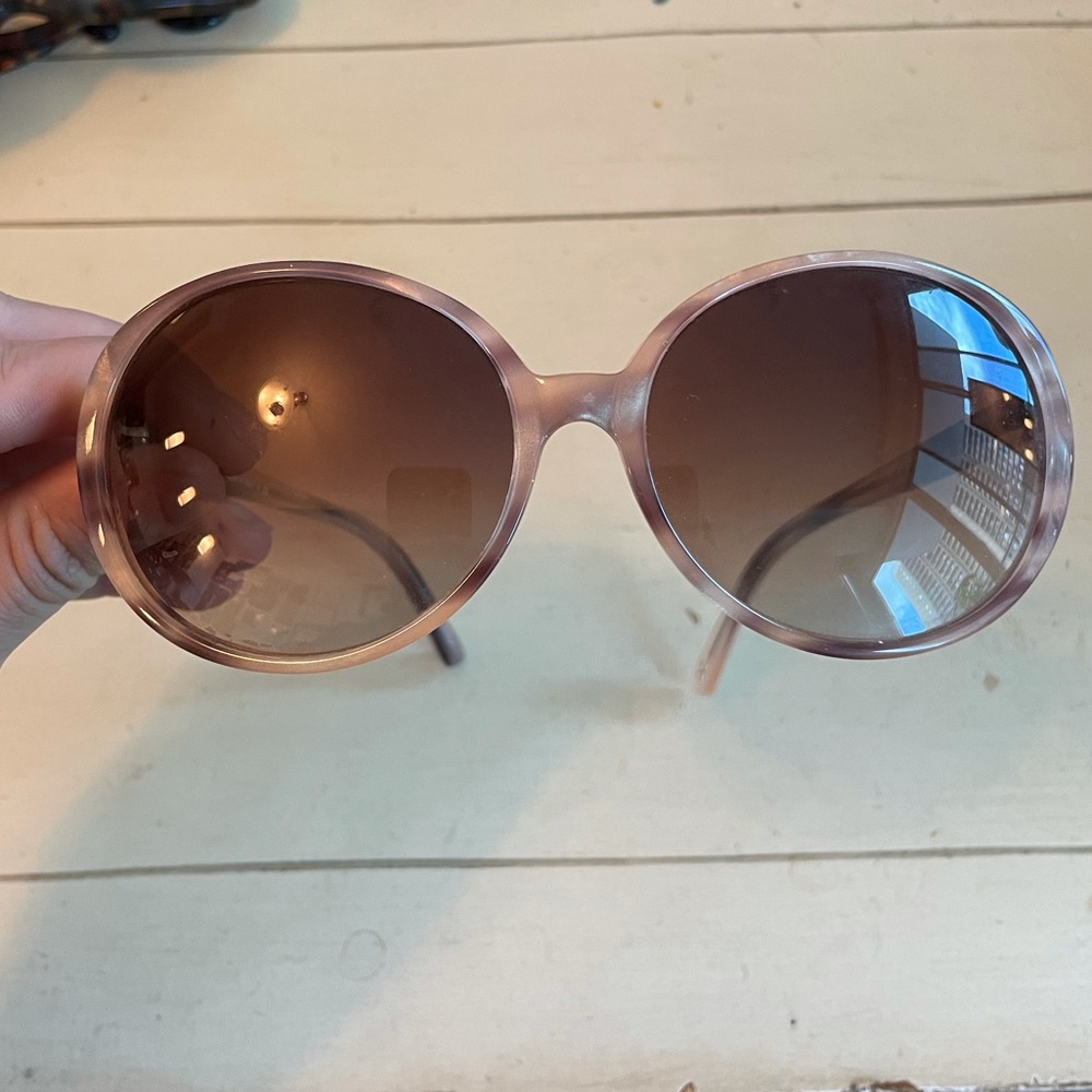 Amazing Dolce & Gabbana Sunglasses